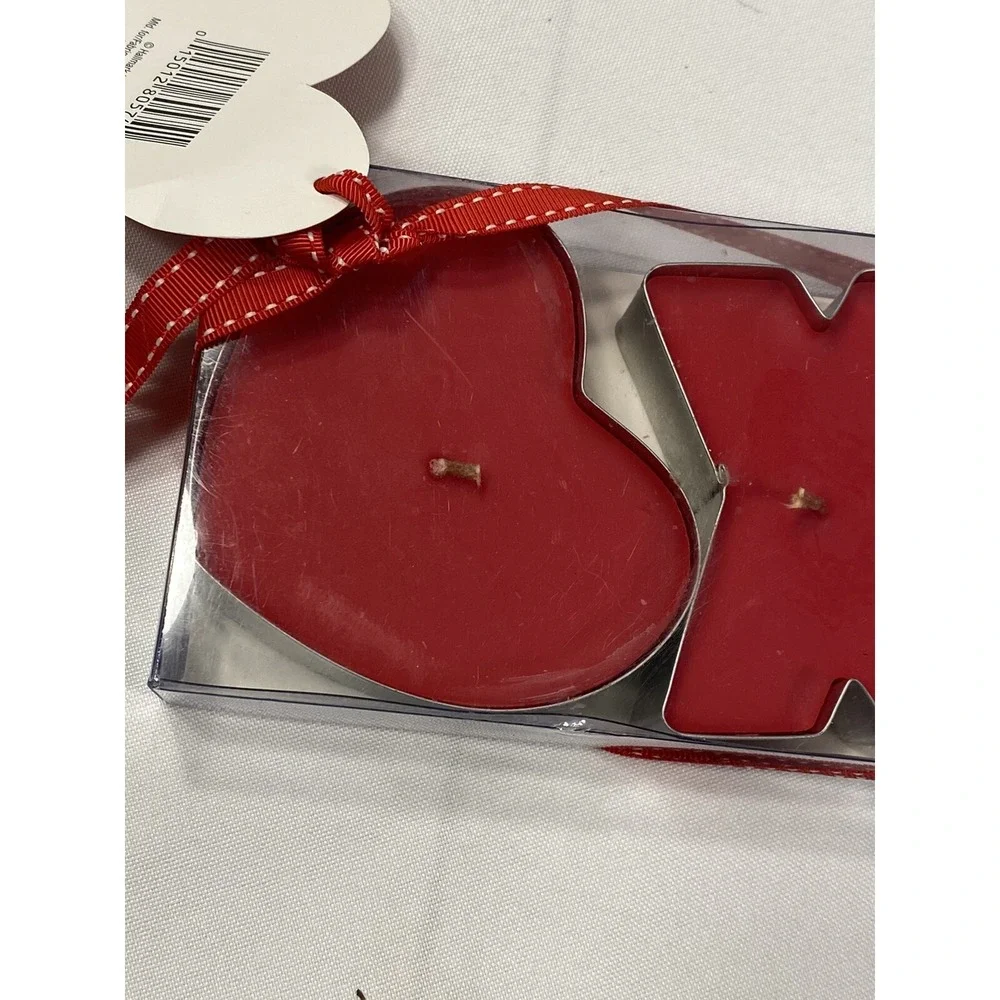 hallmark hugs & kisses candle set of 3 X O heart‎ CINNAMON SCENTED